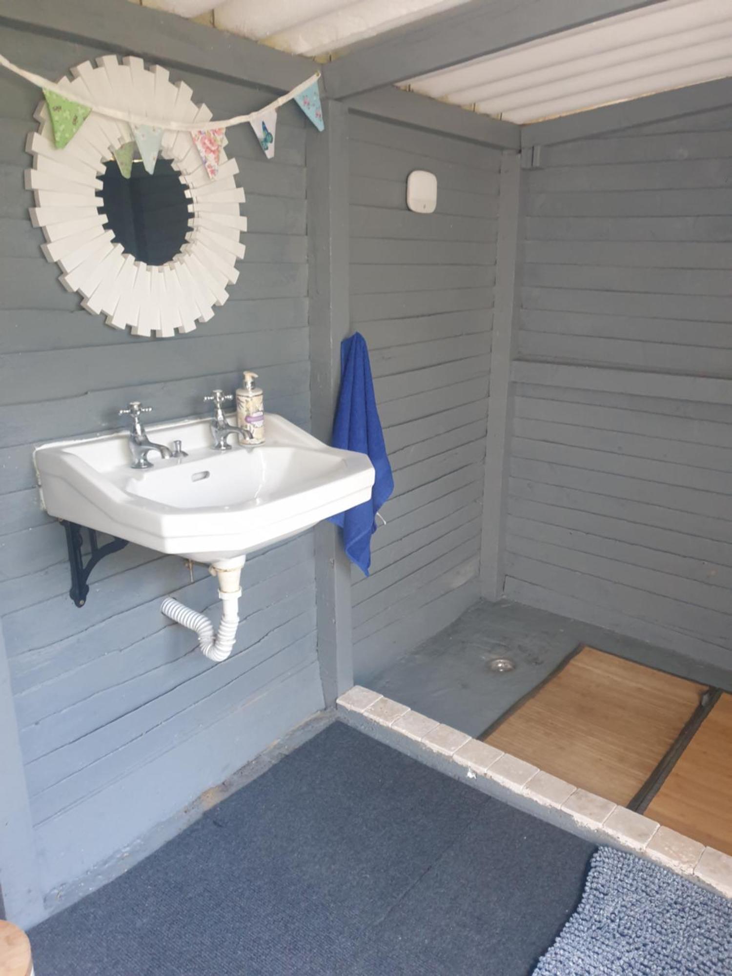 Hotel Wildberry Glamping Orgères-la-Roche Zewnętrze zdjęcie